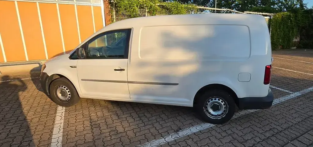 Gebraucht VW Caddy Maxi 102 PS (75 kW) 2019 Weiß Van / Kleinbus