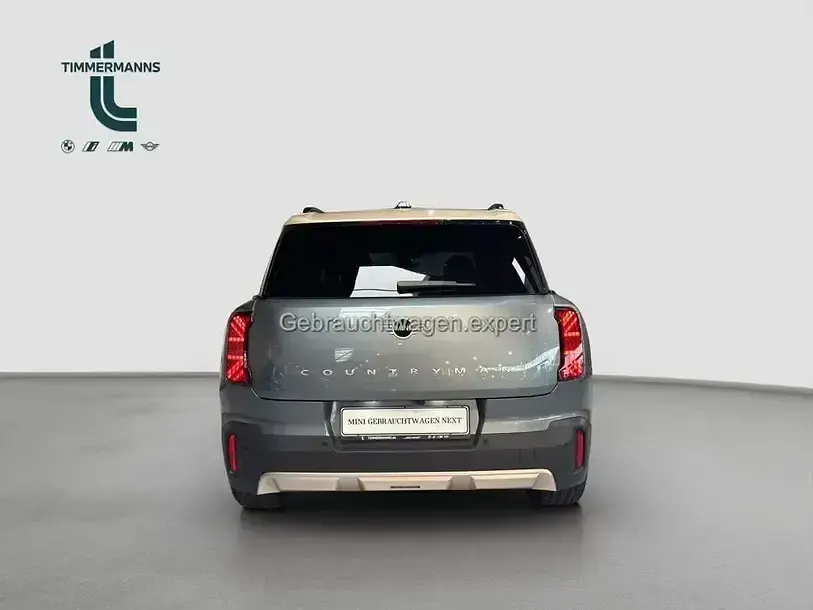Gebraucht Mini Cooper Countryman Favoured 170 PS (125 kW) 2025  smokey green (metallic) SUV