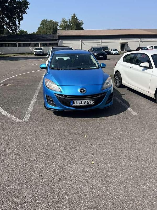 Gebraucht Mazda 3 Center-Line 105 PS (77 kW) 2010 Limousine