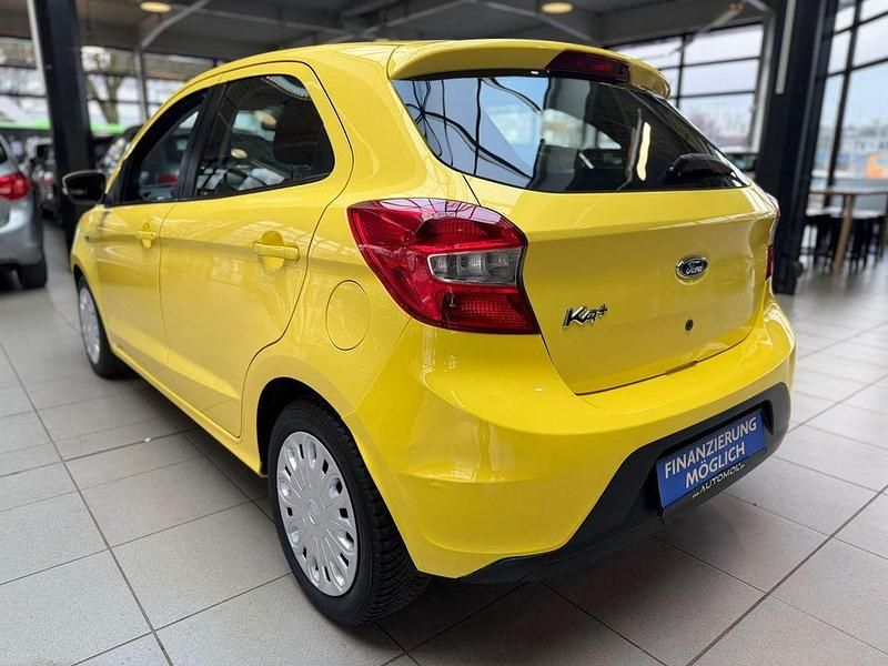 Gebraucht Ford Ka Plus Basis 69 PS (50 kW) 2018 Gelb Kleinwagen