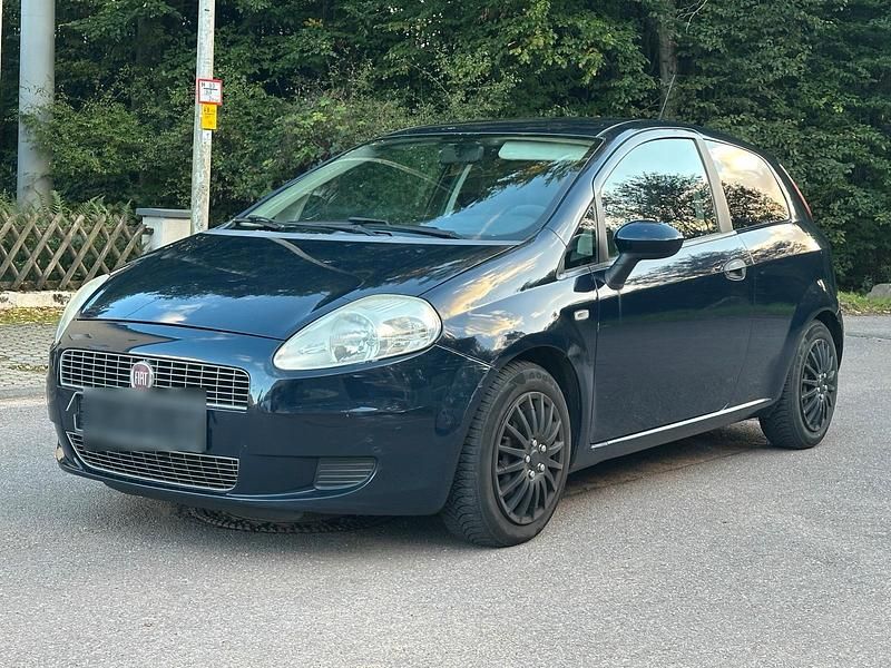 Blau Gebraucht 2009 Fiat Punto Kleinwagen | 999 € (Fairer Preis) - Bild 1/4