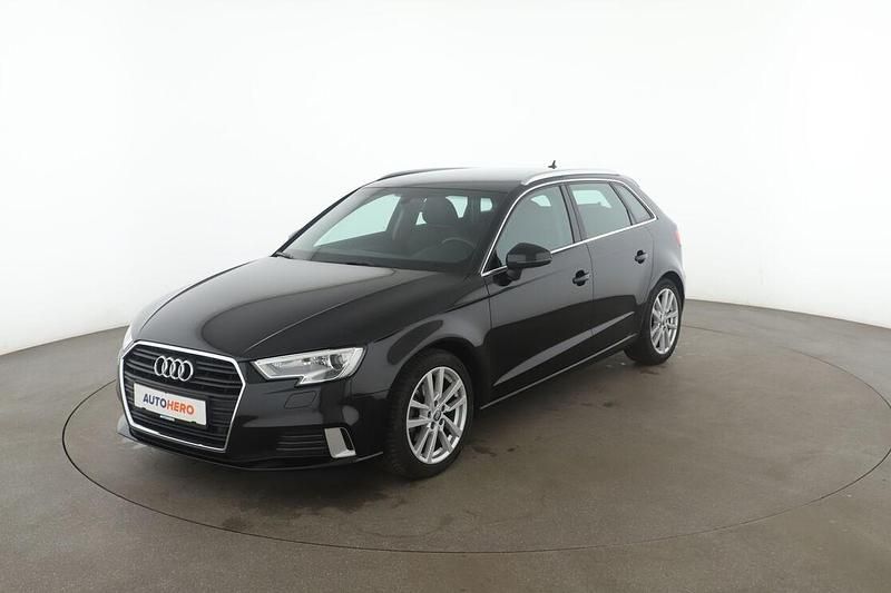 Schwarz Gebraucht 2020 Audi A3 Sport Limousine | 20.730 € (Fairer Preis) - Bild 1/3