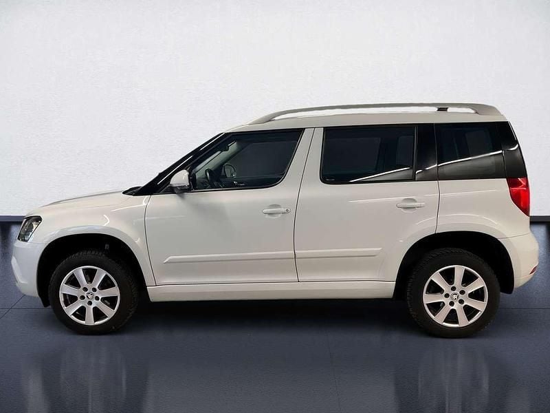 Gebraucht Skoda Yeti Ambition 110 PS (80 kW) 2017 Moonweiss metallic SUV