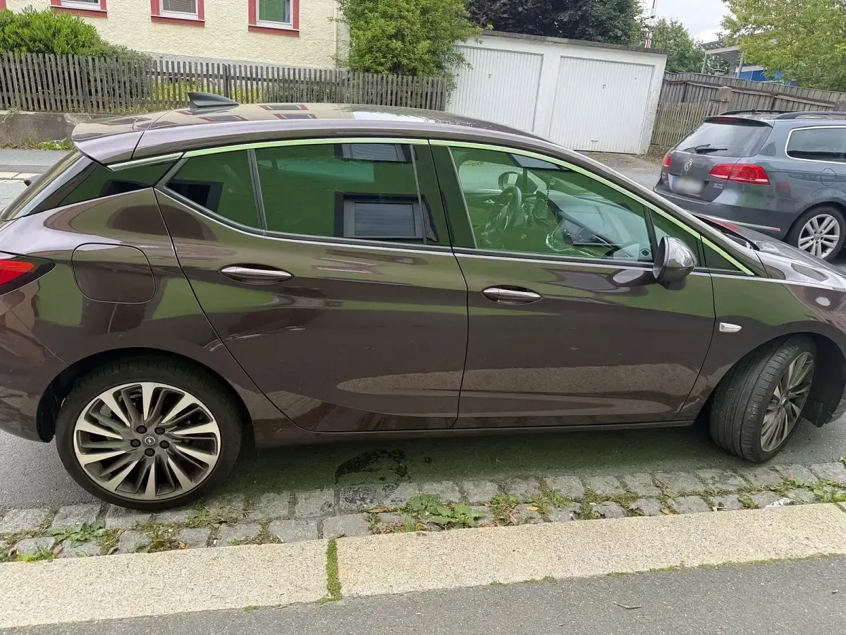 Gebraucht Opel Astra 150 PS (110 kW) 2015 Braun Limousine