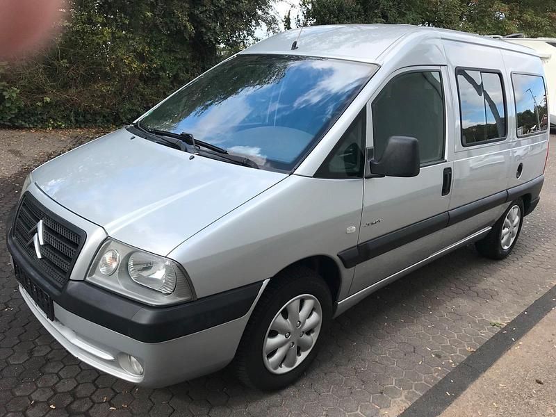 Grau Gebraucht 2006 Citroën Jumpy Van / Kleinbus | 6.500 € - Bild 1/4
