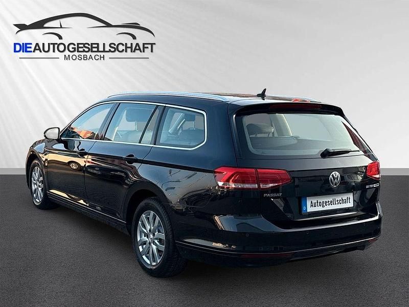 Gebraucht VW Passat Comfortline 150 PS (110 kW) 2014 Schwarz Kombi