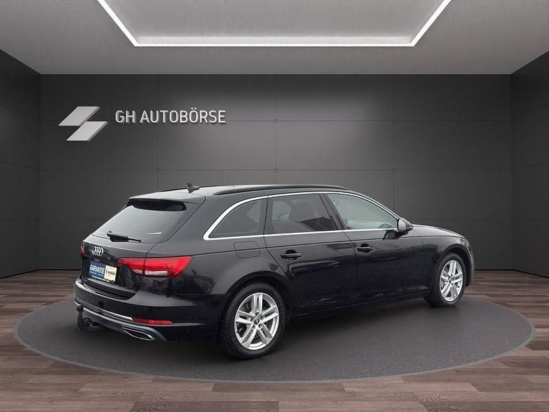 Gebraucht Audi A4 Sport 190 PS (139 kW) 2019 Schwarz Kombi