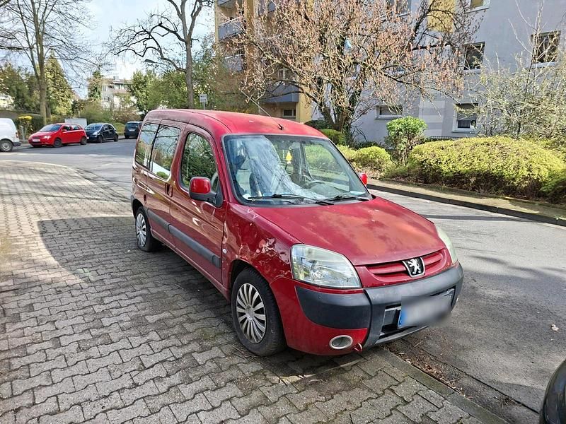 Gebraucht Peugeot Partner 90 PS (66 kW) 2005 Rot Van / Kleinbus