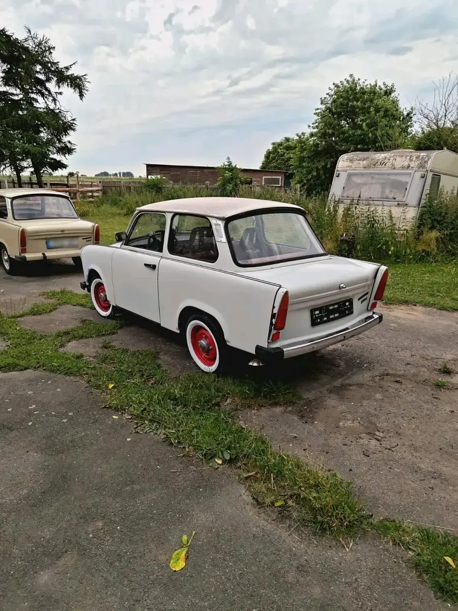 Gebraucht Trabant 601 26 PS (19 kW) 1990 Weiß Limousine