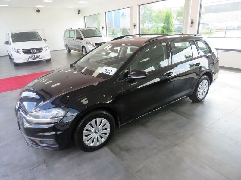 Schwarz Gebraucht 2018 VW Golf VII Kombi | 7.650 € (Superpreis) - Bild 1/4