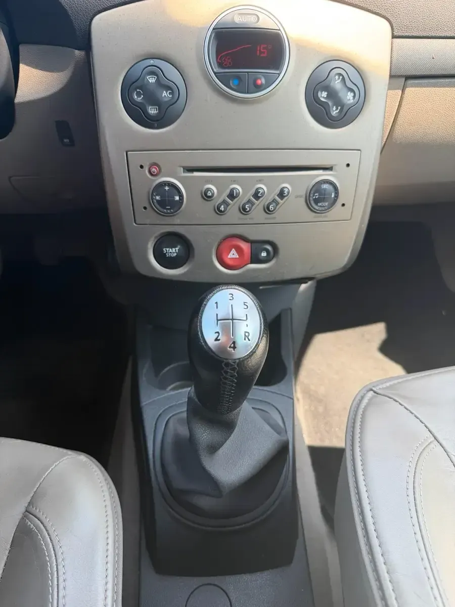 Gebraucht Renault Clio II Initiale Paris 115 PS (84 kW) 2007 Schwarz Limousine