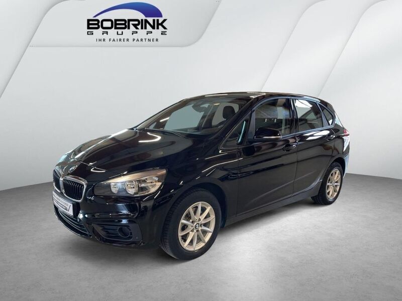 Schwarz Gebraucht 2017 BMW 218 Active Tourer Performance Van / Kleinbus | 14.350 € (Fairer Preis) - Bild 1/4