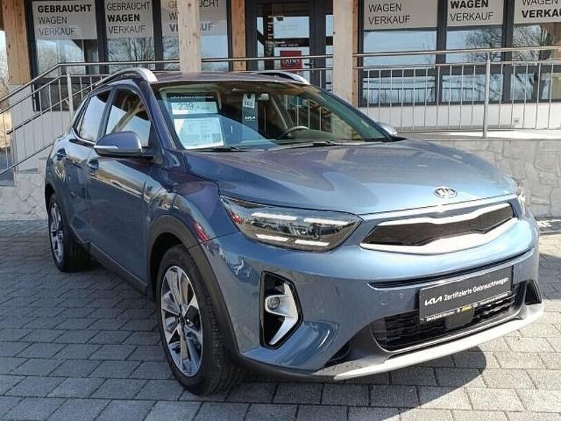 Gebraucht Kia Stonic 120 PS (88 kW) 2021 Blau SUV