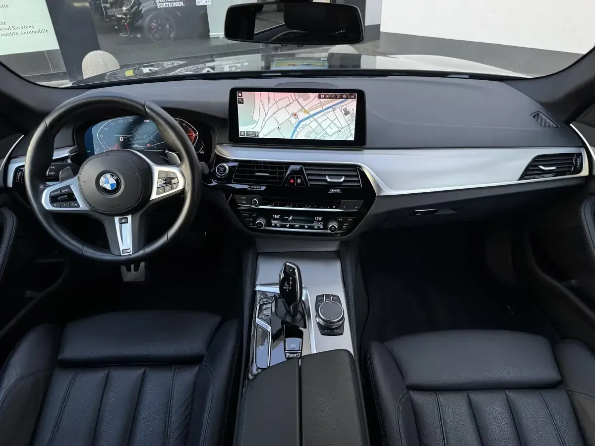 Gebraucht BMW 540 M Sport 340 PS (250 kW) 2022 Schwarz Kombi