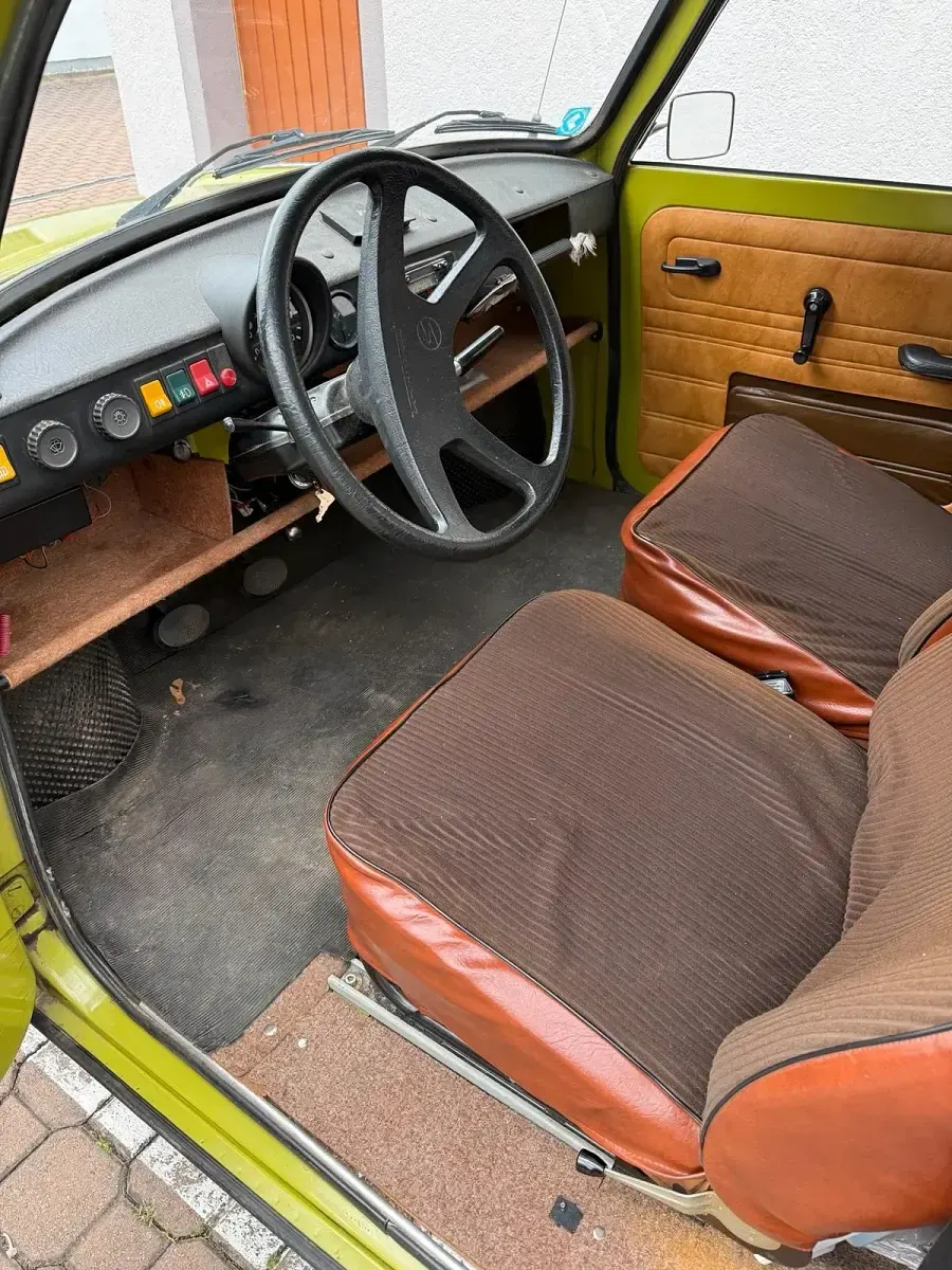 Gebraucht Trabant 601 26 PS (19 kW) 1988 Grün Kleinwagen
