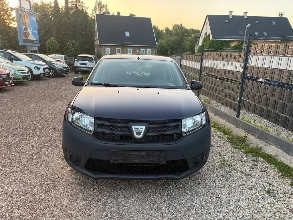 Gebraucht Dacia Sandero 75 PS (55 kW) 2015 Blau Limousine