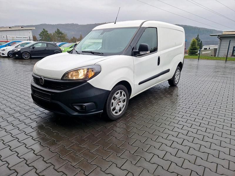 Weiß Gebraucht 2021 Fiat Doblò Van / Kleinbus | 6.200 € (Fairer Preis) - Bild 1/4