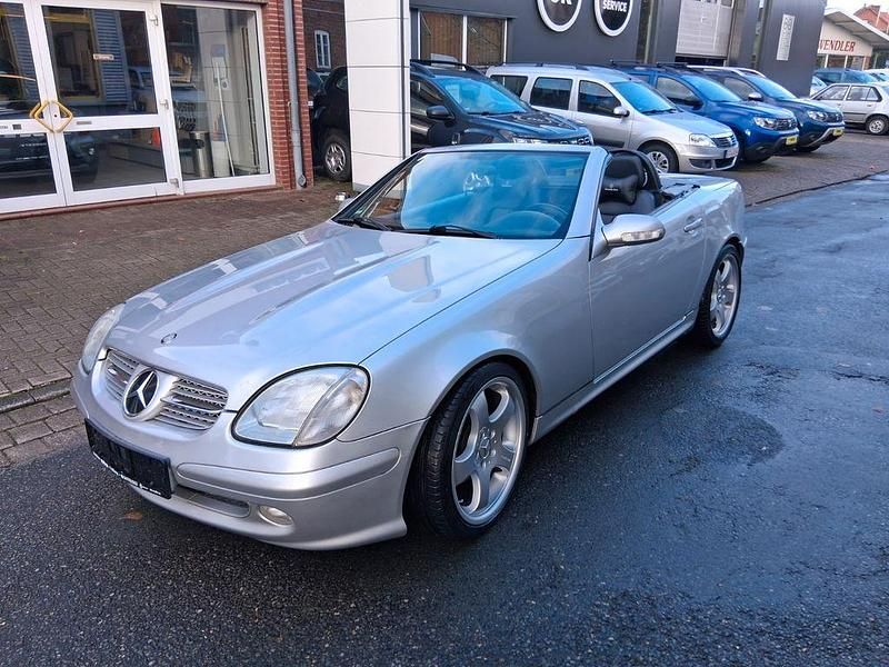 Silber Gebraucht 2000 Mercedes SLK230 Cabrio | 7.990 € (Teuer) - Bild 1/4