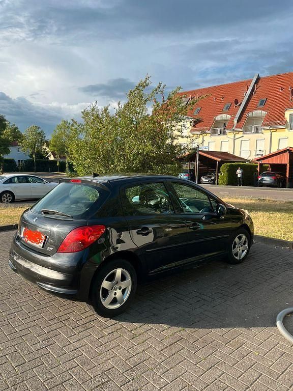 Schwarz Gebraucht 2007 Peugeot 207 Sport Limousine | 1.900 € (Fairer Preis) - Bild 1/4