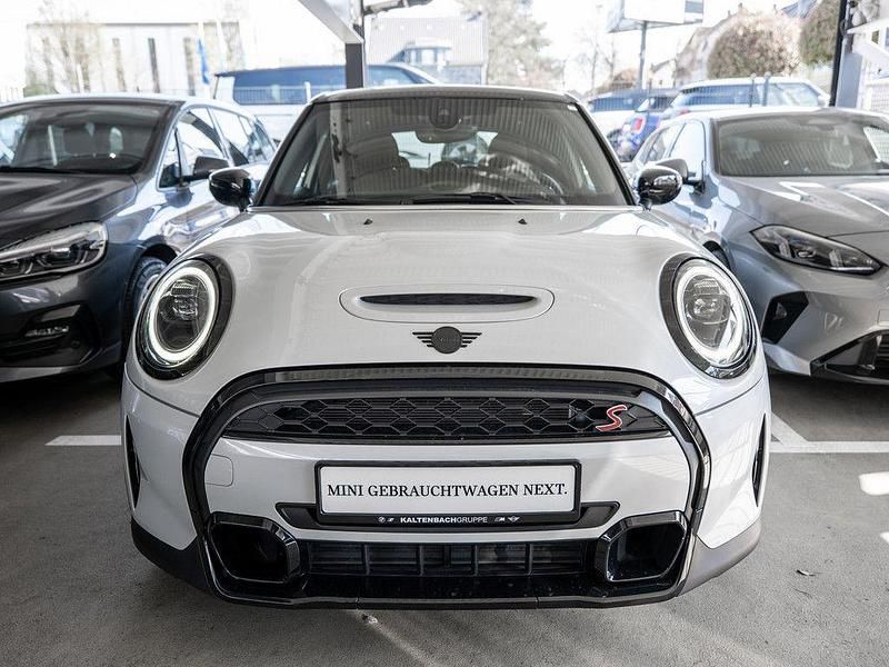 Gebraucht Mini Cooper S Classic 178 PS (130 kW) 2023 Silber Kleinwagen