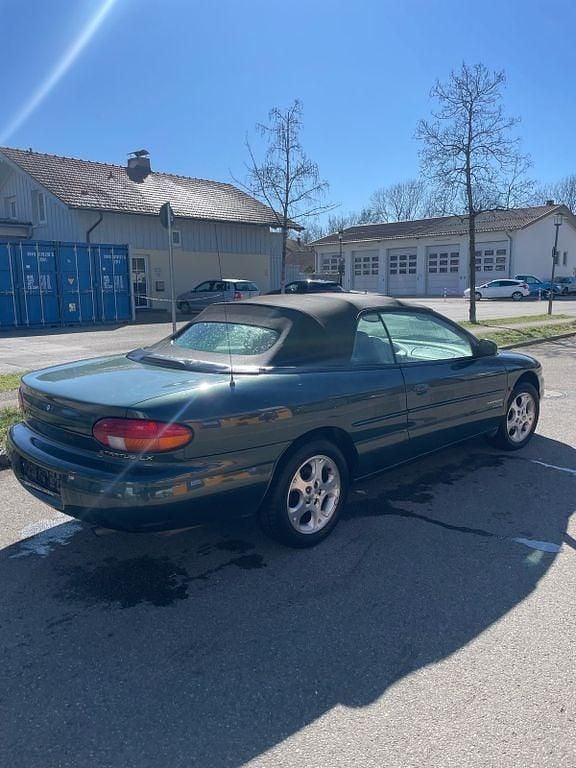 Gebraucht Chrysler Stratus 131 PS (96 kW) 1997 Grün Cabrio