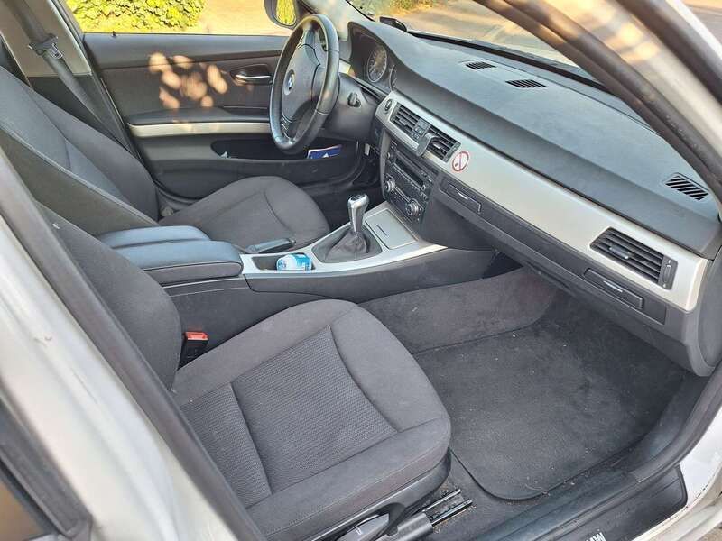 Gebraucht BMW 316 116 PS (85 kW) 2012 Weiß Kombi