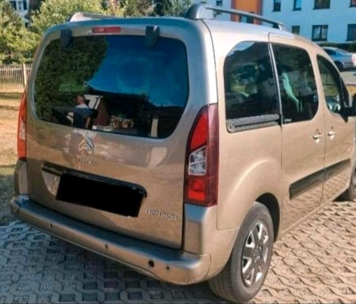 Gebraucht Citroën Berlingo 110 PS (80 kW) 2013 Braun Van / Kleinbus