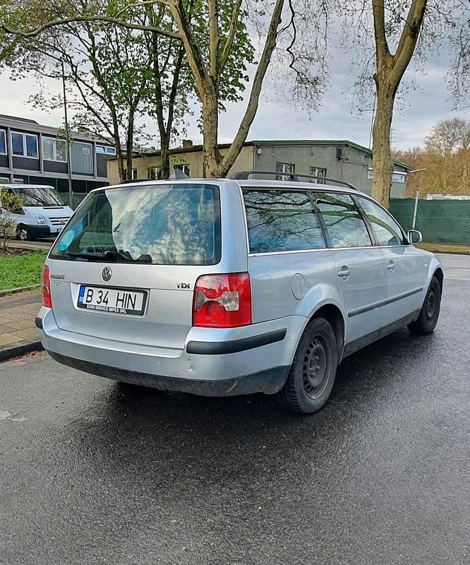 Gebraucht VW Passat 115 PS (84 kW) 2002 Grau Kleinwagen