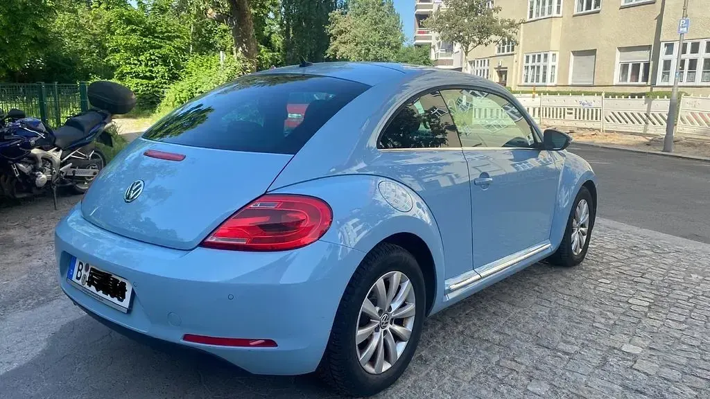 Gebraucht VW Beetle Design 105 PS (77 kW) 2012 Blau Kleinwagen