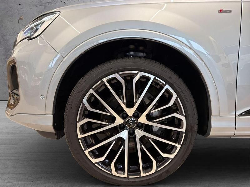 Uusi Audi Q7 S-Line 286 HP (210 kW) 2026 Hopea Katumaasturi