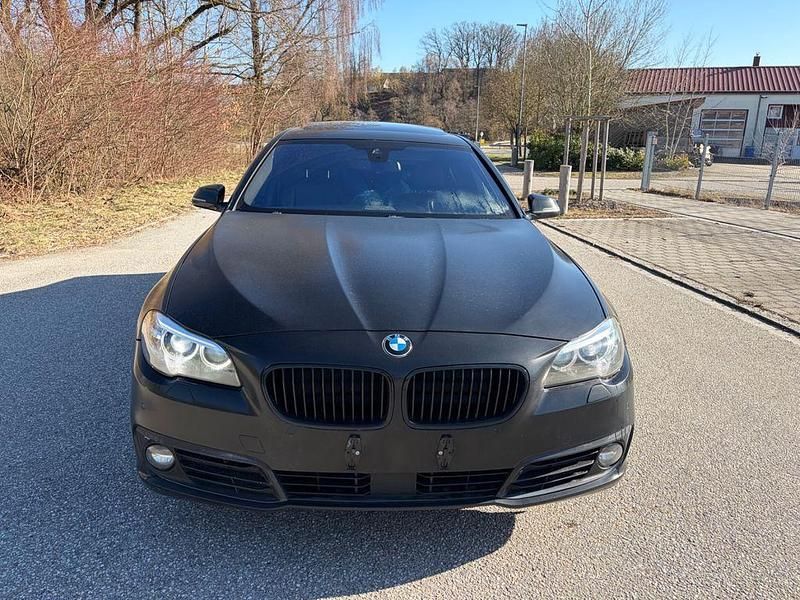 Gebraucht BMW 530 Performance 258 PS (189 kW) 2015 Schwarz Limousine