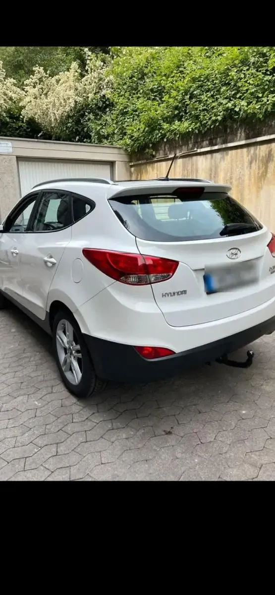 Gebraucht Hyundai ix35 136 PS (100 kW) 2013 Weiß SUV