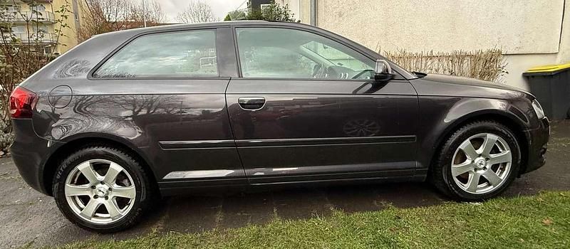 Gebraucht Audi A3 Ambition 125 PS (91 kW) 2010 Grau Limousine