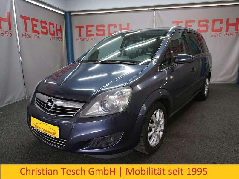 Blau Gebraucht 2009 Opel Zafira Innovation Van / Kleinbus | 4.890 € (Etwas zu teuer) - Bild 1/3