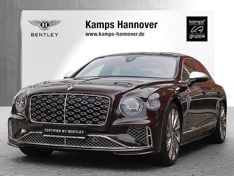 Gebraucht Bentley Flying Spur Mulliner 782 PS (575 kW) 2024 Braun Limousine