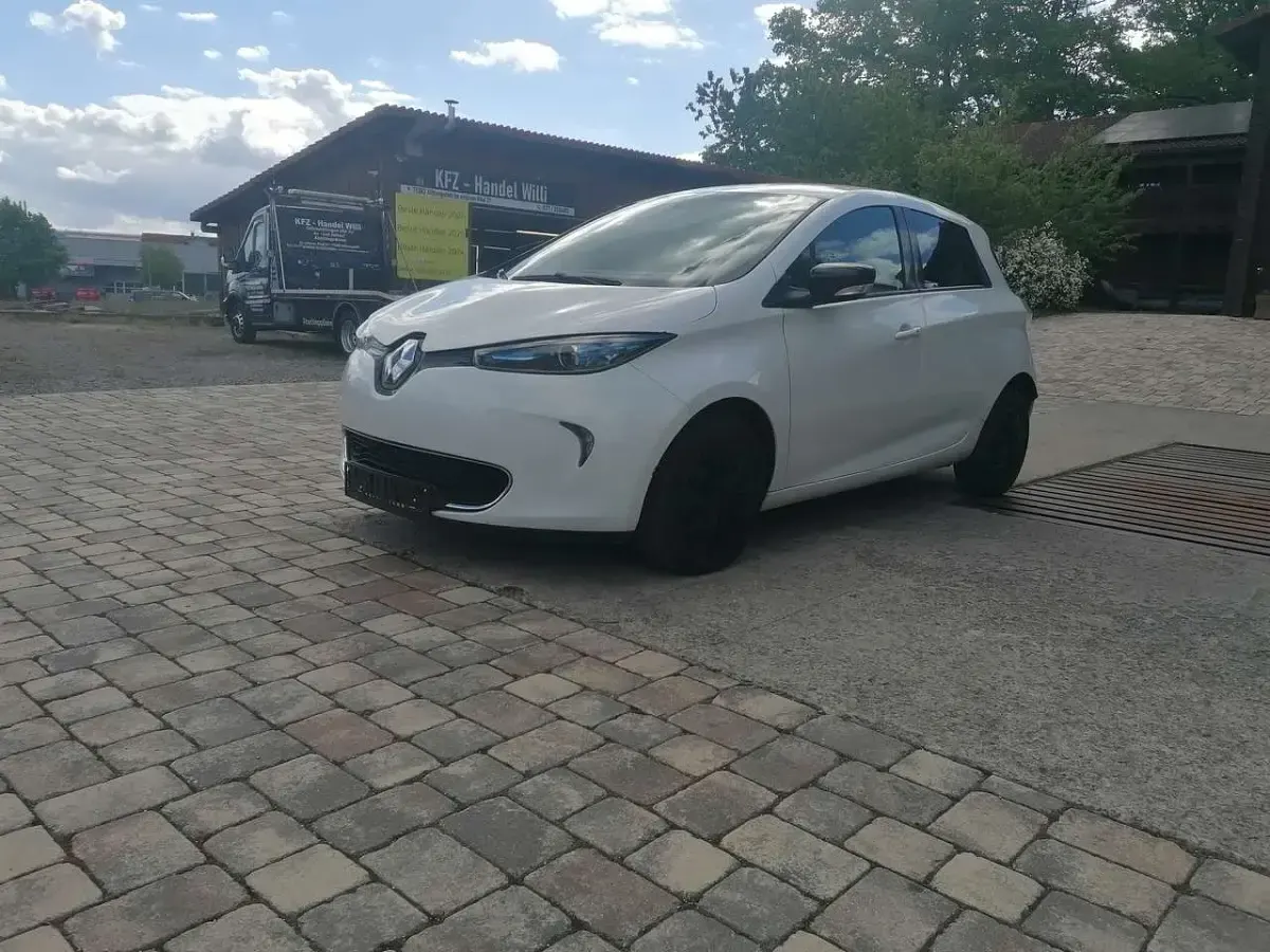Usata Renault Zoe Intens 42 kW (58 CV) 2017 Bianco Utilitaria