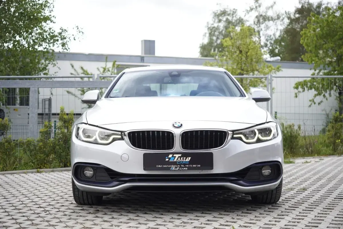 Gebraucht BMW 430 Sport Line 258 PS (189 kW) 2017 Silber Coupé