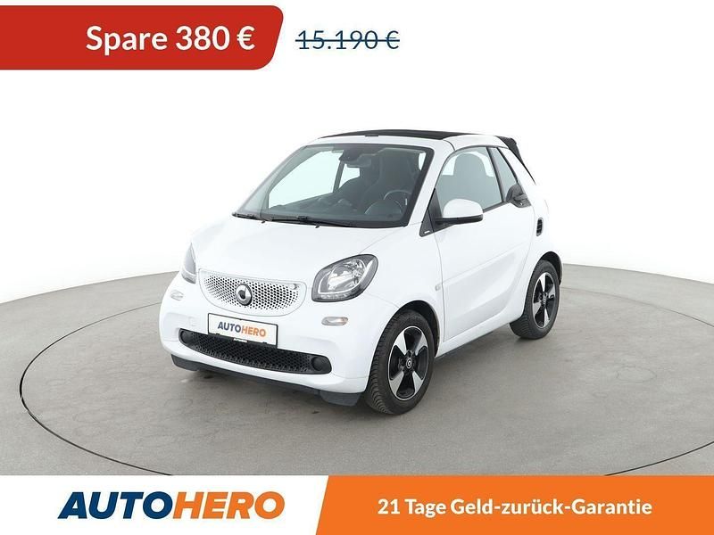 Weiß Gebraucht 2019 Smart ForTwo Coupé Basis Kleinwagen | 14.810 € (Etwas zu teuer) - Bild 1/3