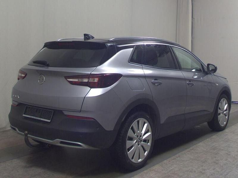 Gebraucht Opel Grandland X Ultimate 177 PS (130 kW) 2021 Quarz silber metallic SUV