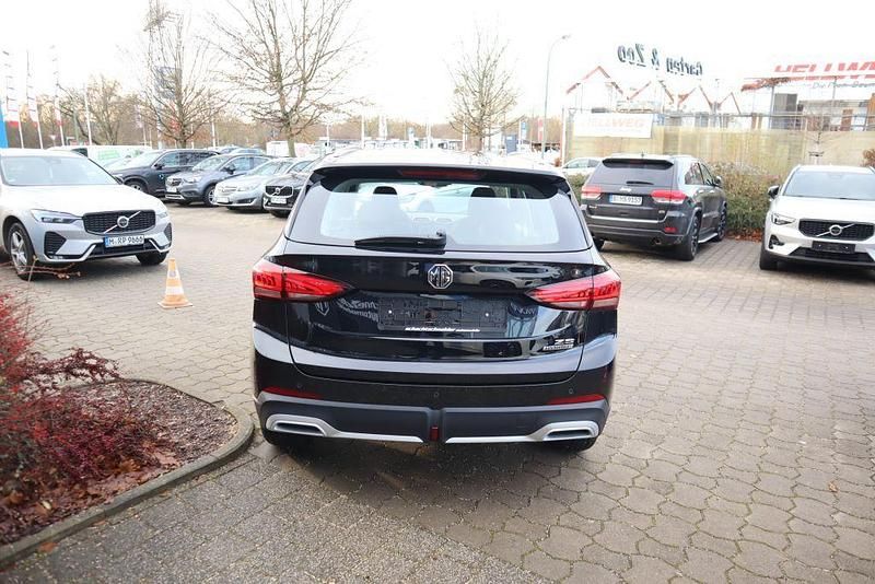 Neu MG ZS Comfort 197 PS (144 kW) 2025 Schwarz SUV