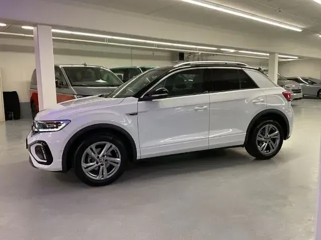 Gebraucht VW T-Roc R-line 150 PS (110 kW) 2025 Weiß SUV