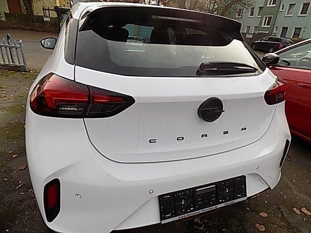 Gebraucht Opel Corsa 101 PS (74 kW) 2024 Schneeweiß Limousine