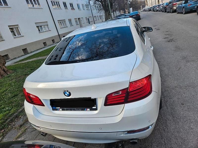 Gebraucht BMW 535 Luxury Line 313 PS (230 kW) 2016 Weiß Limousine