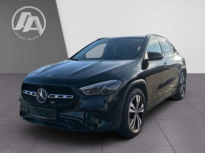 Gebraucht Mercedes GLA220 Progressive 190 PS (139 kW) 2024 Nachtschwarz SUV
