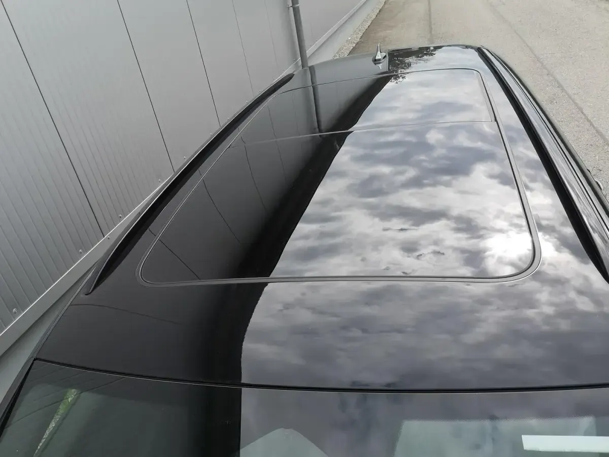 Neu VW Passat R-line 220 PS (161 kW) 2025 Grenadilschwarz metallic Kombi
