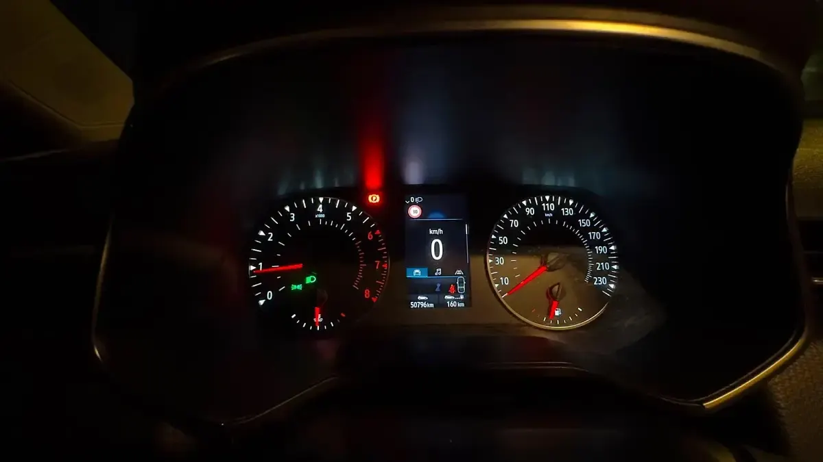 Gebraucht Renault Clio V SE 72 PS (52 kW) 2019 Grau Kleinwagen