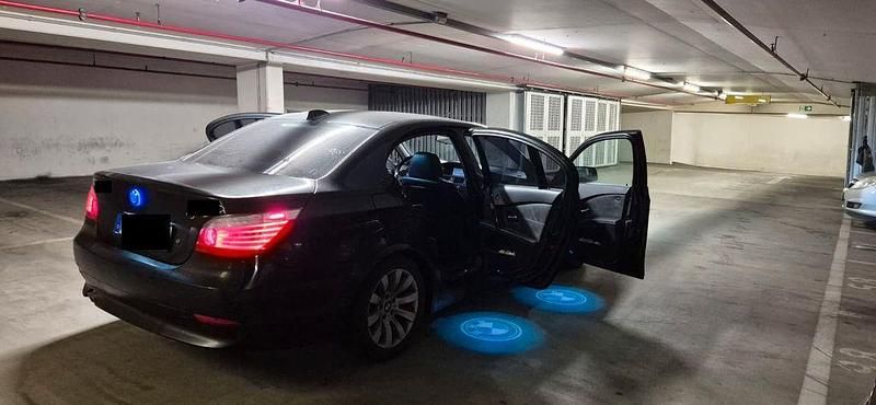 Gebraucht BMW 525 177 PS (130 kW) 2005 Schwarz Limousine