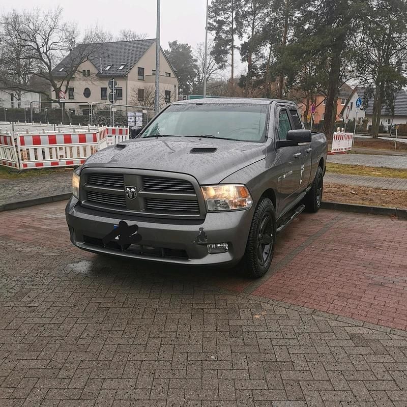 Gebraucht Dodge Ram 401 PS (294 kW) 2012 Grau Abholung