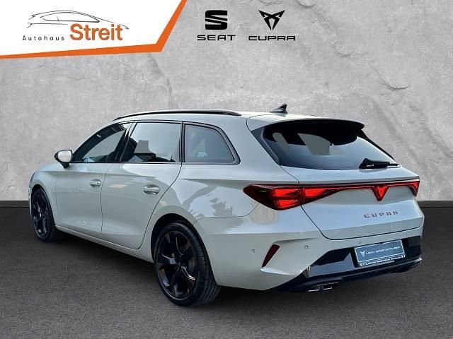 Neu Cupra Leon 204 PS (150 kW) 2025 Grau) taigagrau (grau Kombi