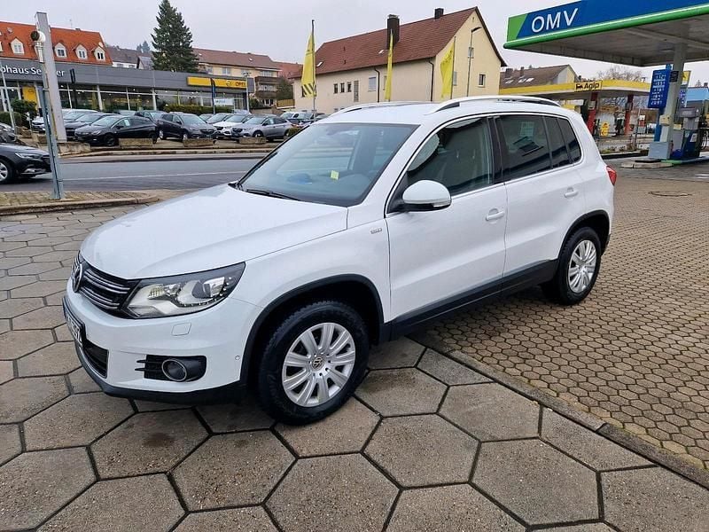 Weiß Gebraucht 2014 VW Tiguan Life SUV | 10.900 € (Fairer Preis) - Bild 1/4